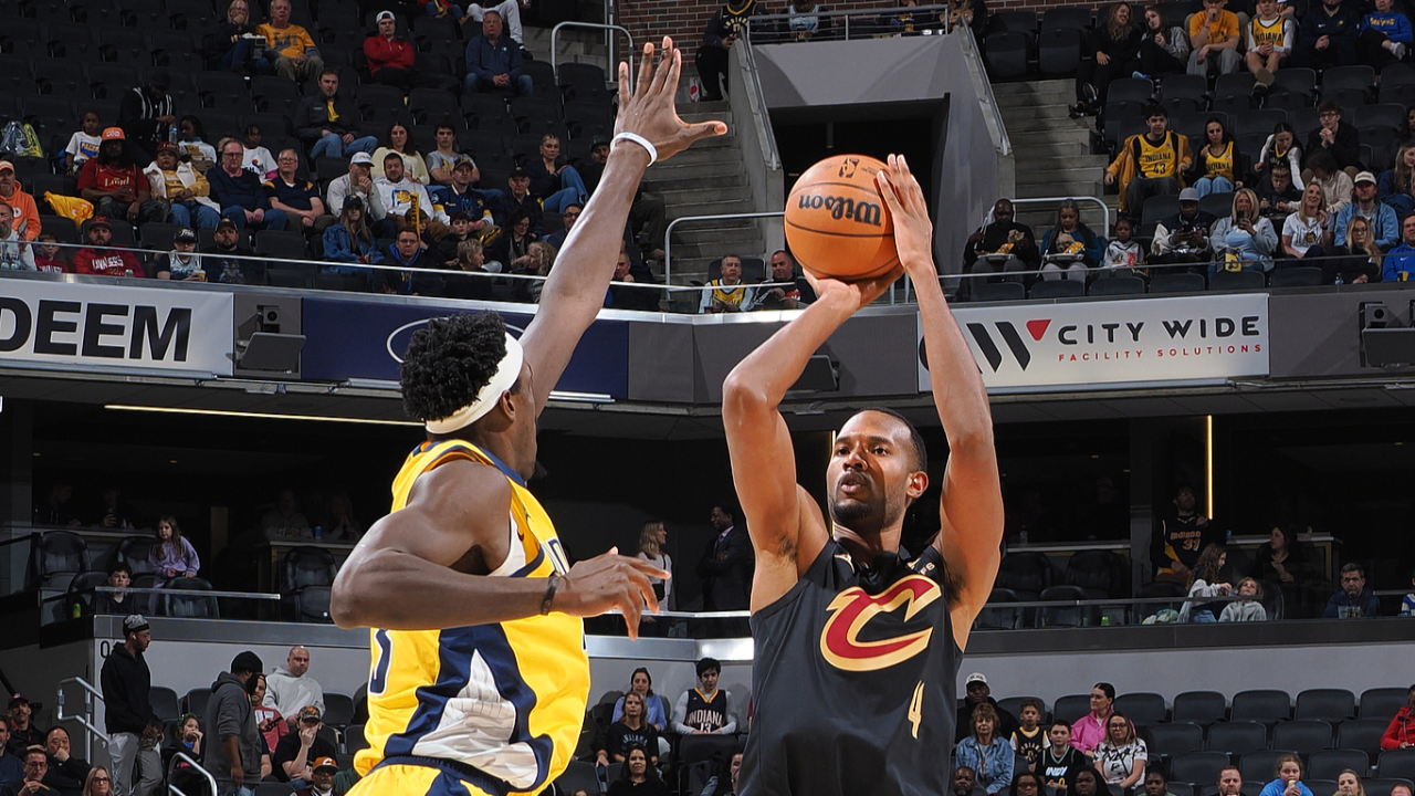 步行者绝杀勇士，锡安在NBA总决赛接管比赛